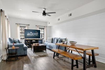 The West Grand | Luxurious Design | Pet Friendly