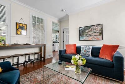 Your Majestic Retreat at King in Five (A)