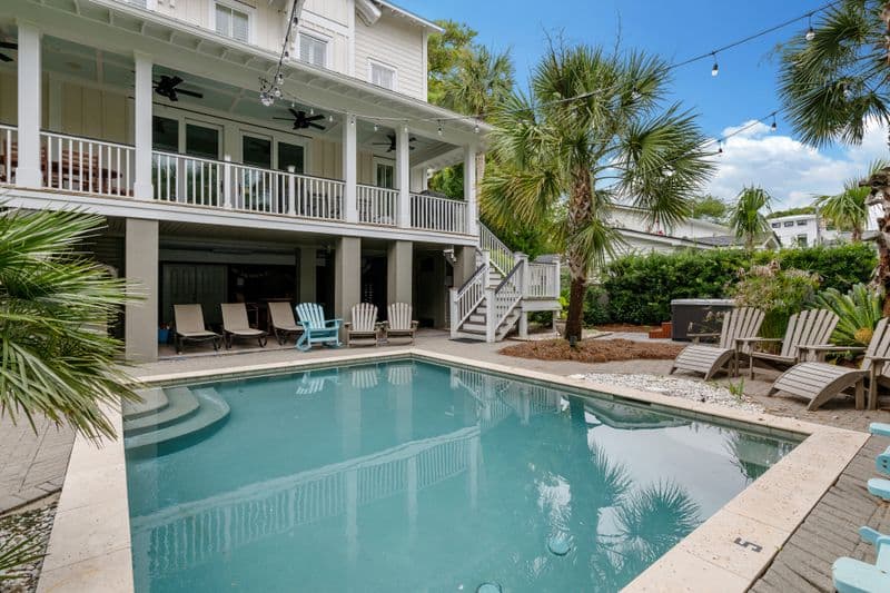 Heart of Palms Private Pool and Hot Tub
