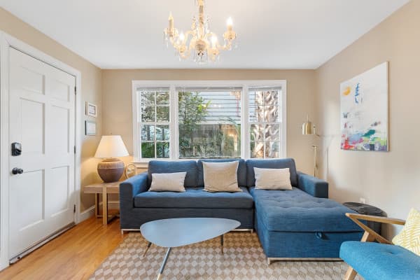 Southard Cottage: Charleston Living Redefined