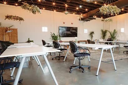 Business Travel & Corporate Retreats
